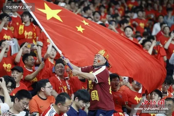 在7万球迷的呐喊中国足0比2不敌澳大利亚错失直通2026世界杯机会 在7万球迷的呐喊中国足0比2不敌澳大利亚错失直通2026世界杯机会