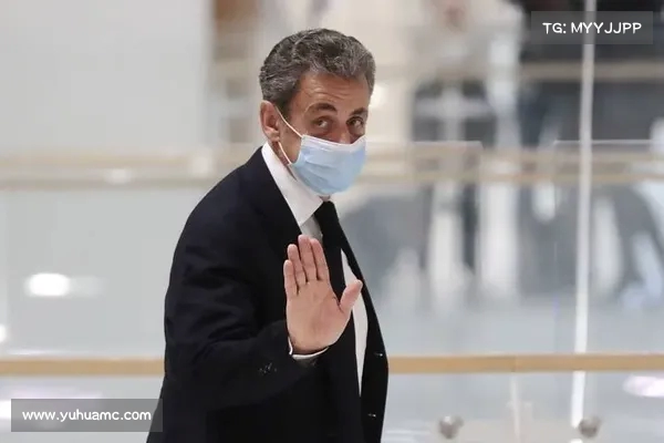 萨科离开巴黎后面临选择：接到枪手邀请但阿爷劝我投红军